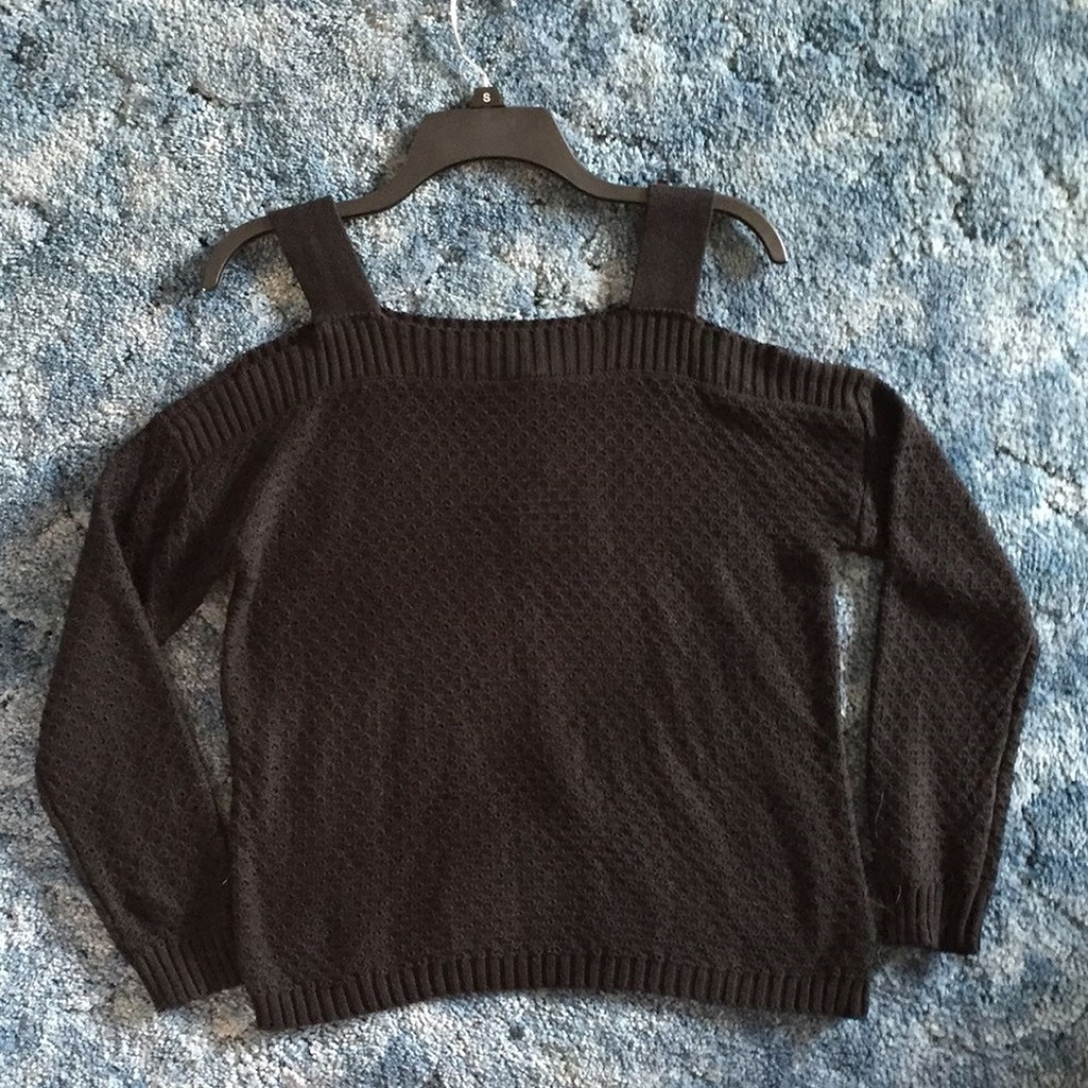 NEW cold shoulder pullover sweater